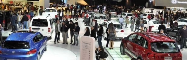 La venta de autos caería este año en 200 mil unidades sobre 2013 / Imagen: Salón del Automóvil 