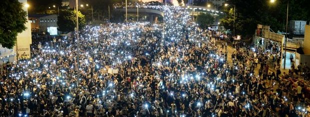 La llamada "Revolución de los paraguas" (usados contra los gases de la Policía) en Hong Kong, inquieta a China | Foto: www.elpais.es