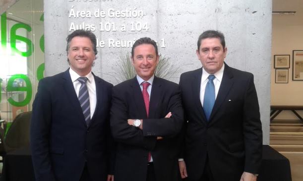Federico Paviolo, Manuel Bermejo Sánchez y  Roberto Bazán en la Universidad Siglo 21