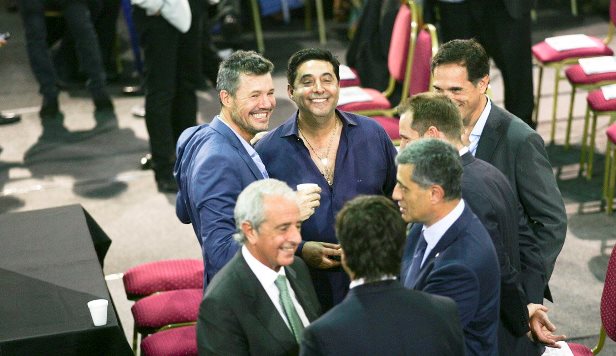 Tinelli aspira la presidencia del Comité Directivo de la Superliga | Foto: Tiempo Argentino