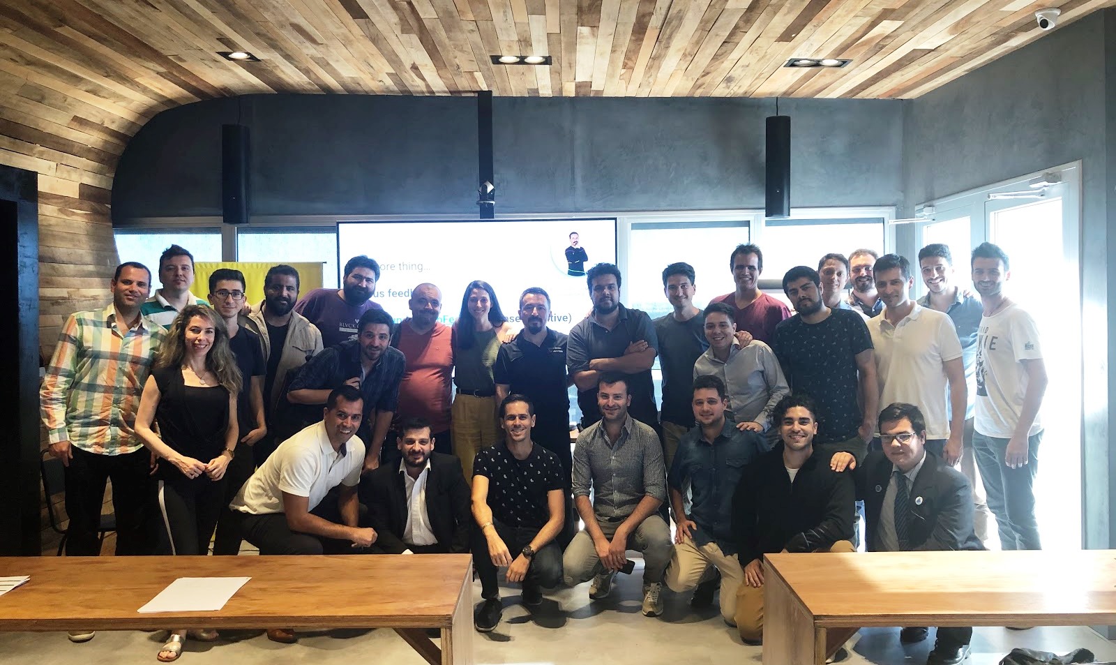Emprendedores de startups locales, junto a Paco Solsona, en el Founder Lab que se realizó en Córdoba | Foto: prensa Google.